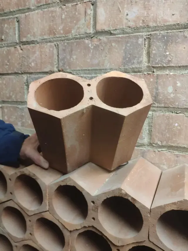 Botellero doble cerámico apilable 105ud